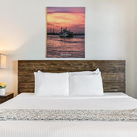 Upscale Condos And Penthouses Close To Canal And Bourbon St Nova Orleães Exterior foto