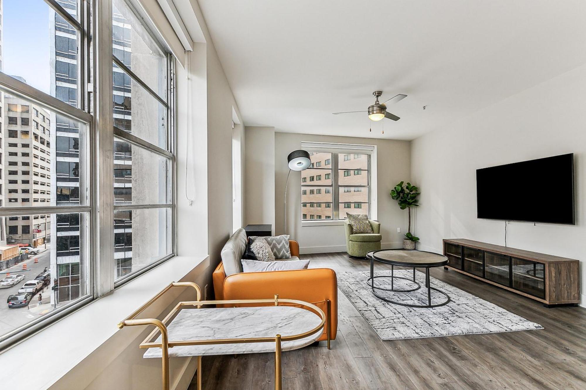 Upscale Condos And Penthouses Close To Canal And Bourbon St Nova Orleães Exterior foto