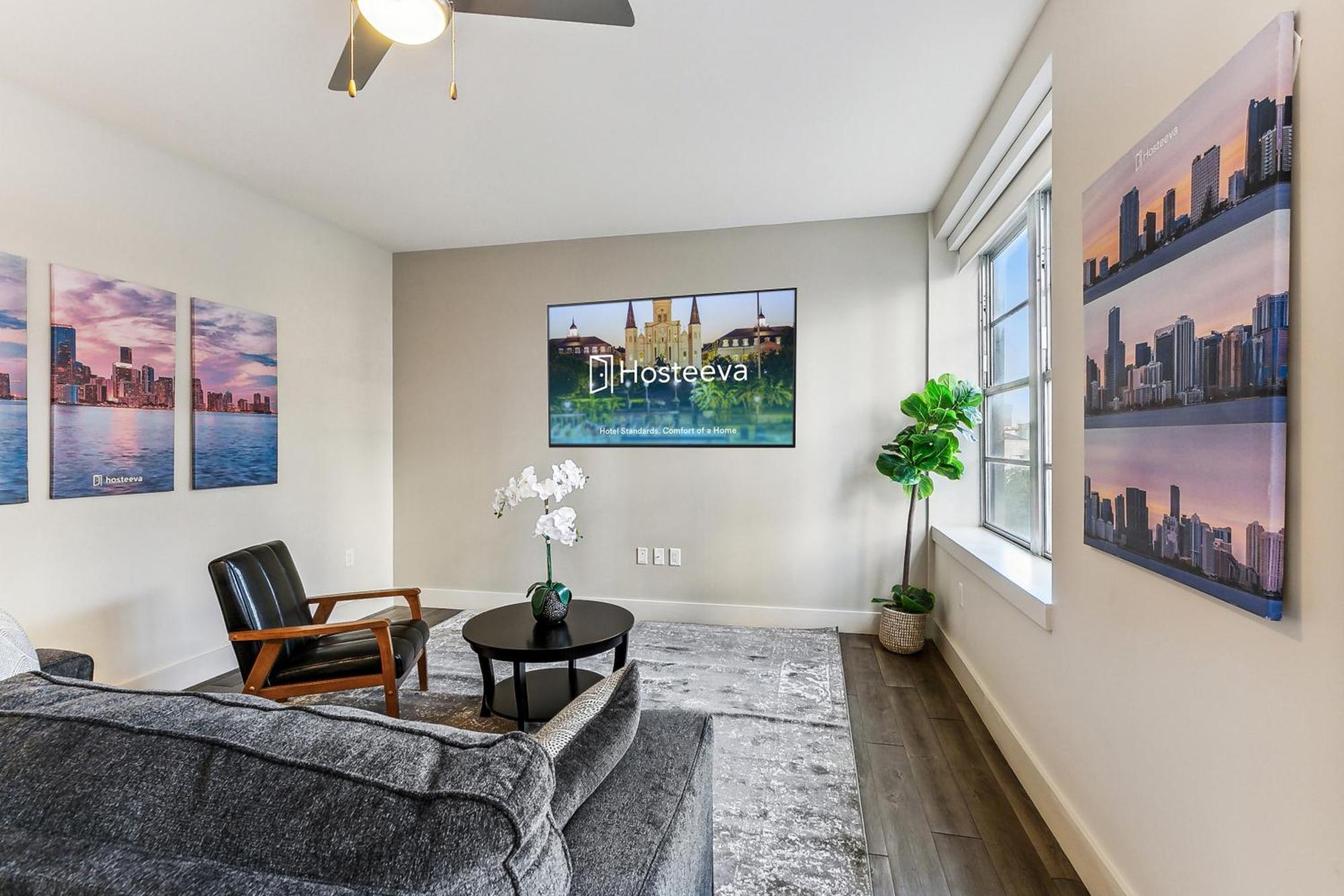 Upscale Condos And Penthouses Close To Canal And Bourbon St Nova Orleães Exterior foto