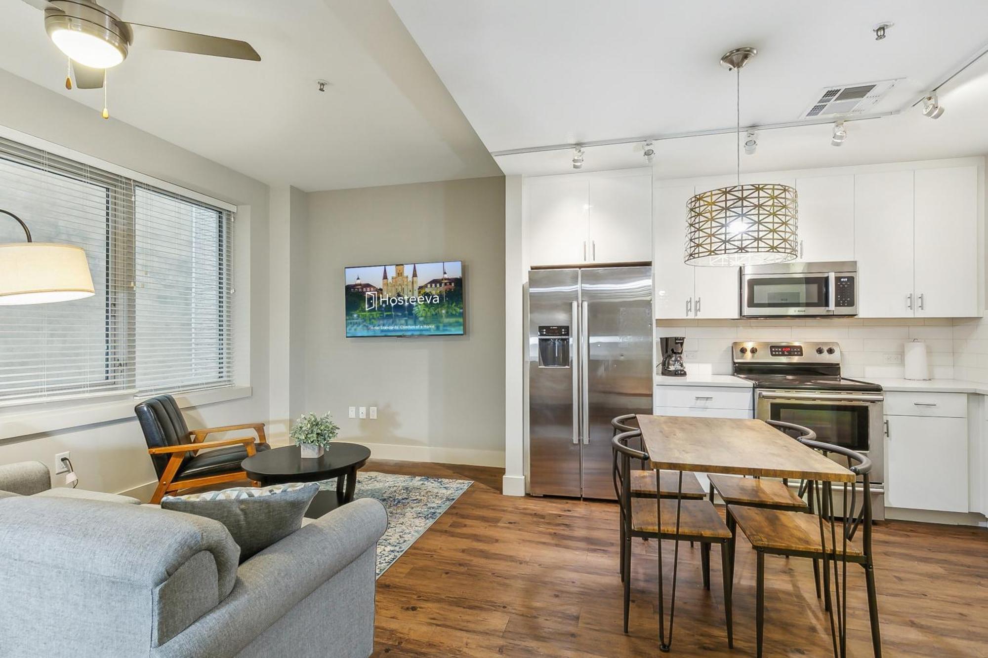 Upscale Condos And Penthouses Close To Canal And Bourbon St Nova Orleães Exterior foto
